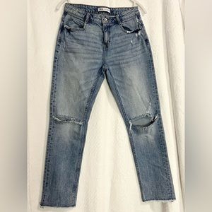 Zara Knee-Slit Jeans